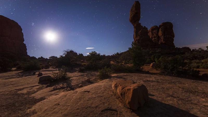 Go Through ってどういう意味？ • 調べる・確認する • Nonstop English